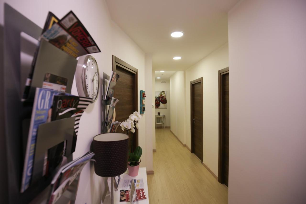 Bernini 20 Bed & Breakfast Naples Exterior photo