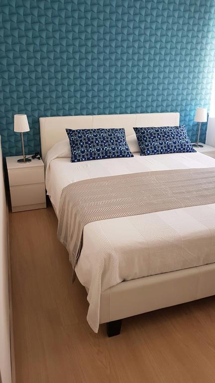 Bernini 20 Bed & Breakfast Naples Room photo